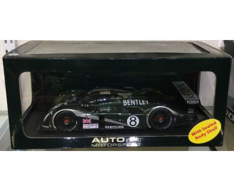 AUTOART: A 1:18 scale boxed model race car of a Bentley Speed 8. Est. £30 - £40.