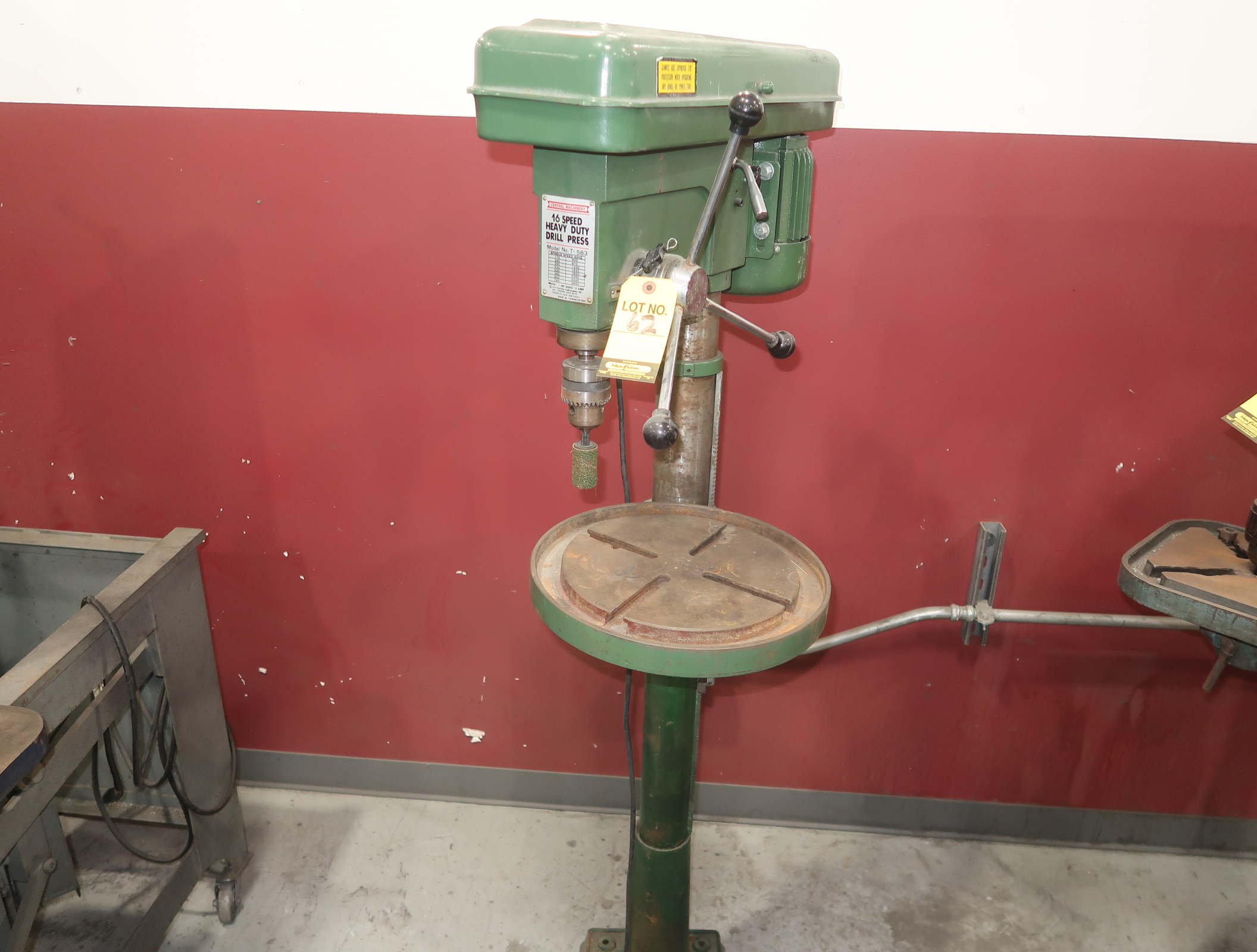 CENTRAL MACHINERY 16 SPEED HEAVY DUTY DRILL PRESS MDL. T583