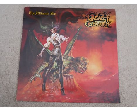 Ozzy Osbourne Ultimate Sin Near Mint Original UK Vinyl LP Black SabbathEPC 26404The vinyl is in near mint condition. The oute