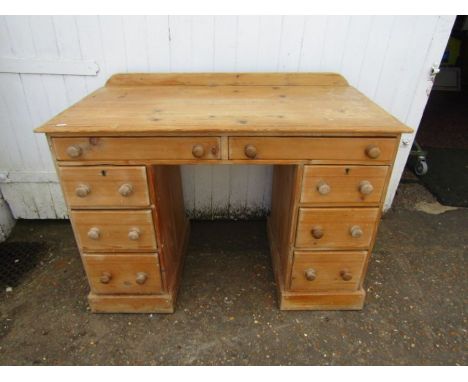 Vintage pine desk with 9 drawers 100cmw 50cmD 76cm H