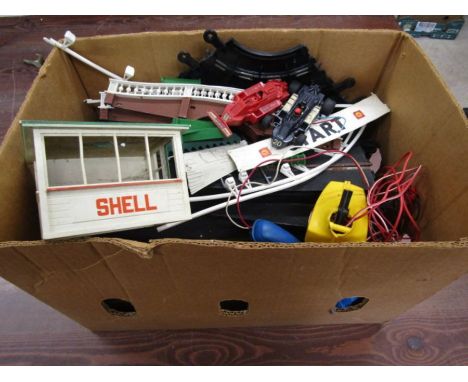 Scalextric complete circuit with cars- no transformer