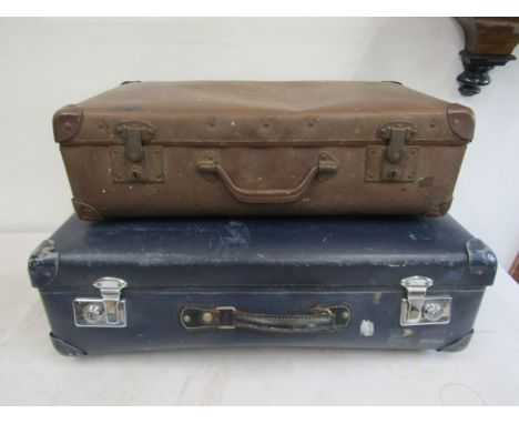 2 vintage suitcases