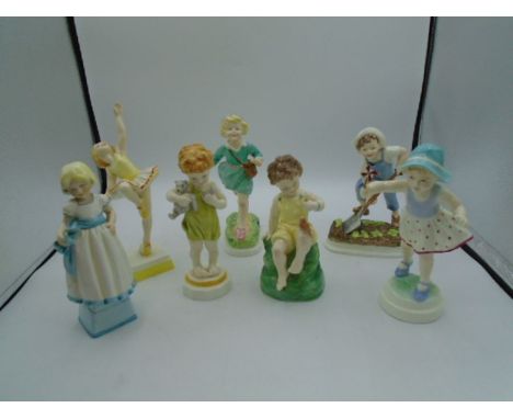 7 Royal Worcester Freda Doughty Days of the Week Children Figurines to include Mondays child is fair of face 3257, Tuesdays c