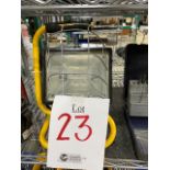 Portable electric halogen lamp