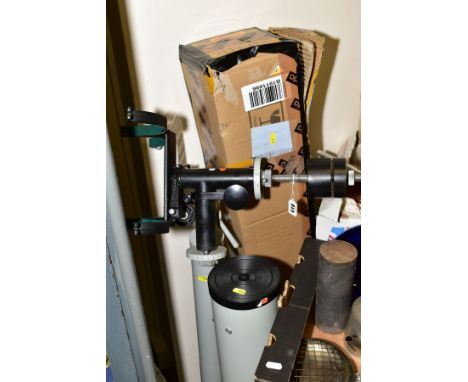 A BOXED ASTRONOMICAL TELESCOPE ON STAND, 5.5 inch x 840mm, no brand name, metal construction, incomplete