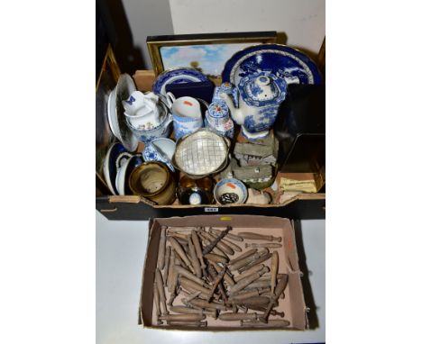 A GROUP OF CERAMICS, etc, to include three framed collectors plaques printed with Claude Monet scenes, a box of turned wooden
