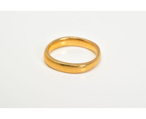 A 22CT GOLD BAND, the plain polished band, with a 22ct hallmark for Birmingham, ring size J, approximate gross weight 5.1 gra