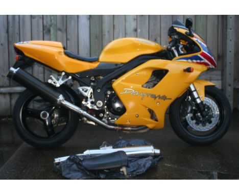 2005 Triumph Daytona 955i, 955 cc. Registration number PX05 CWK. Frame number SMTTE536VR5220996. Engine number V140601. Trium