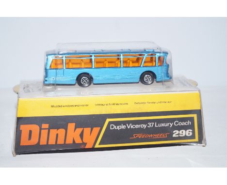 Dinky 296 Duple Viceroy 37 luxury coach (Speedwheels)