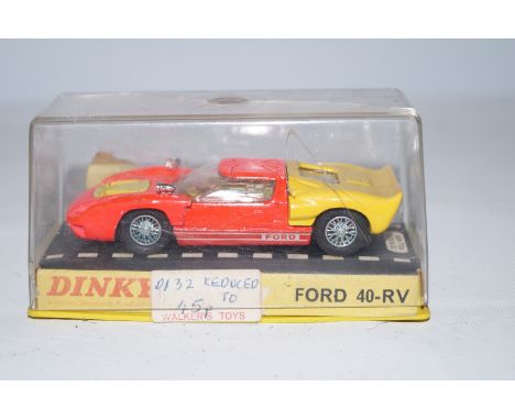 Dinky 132 Ford 40-RB