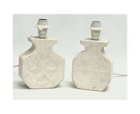A pair of vintage stone table lamp. 11.5x7x20.5cm 