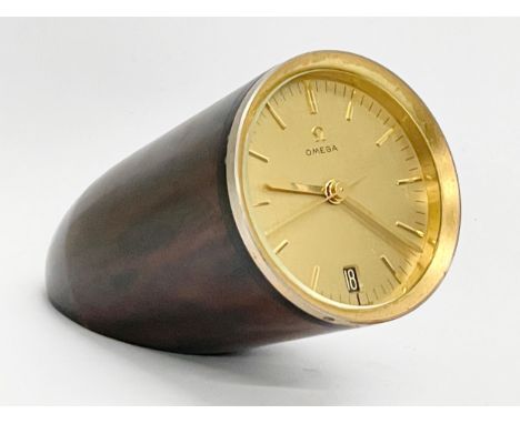 A vintage Omega ‘Rocket Line’ desk clock. 13cm 