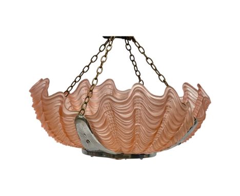 A 1930’s Art Deco Clam Shell light shade. Shade measures 39x22cm 