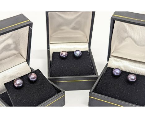 3 pairs of pearl earrings, with silver backs. 