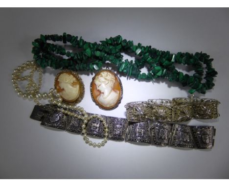 Miscellaneous Jewellery, including a Maltese silver filigree bracelet, green beads, two shell cameos brooches, silver bracele