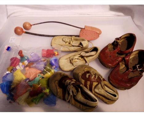 Three pairs of vintage childrens shoes, shoe stretchers and Disney figurines. UK P&amp;P Group 2 (£20+VAT for the first lot a