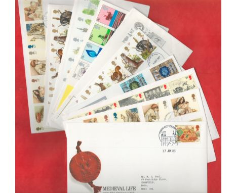 12 x GB First Day Covers incl Energy, London Landmarks, Silver Jubilee. We combine postage on multiple winning lots and can s