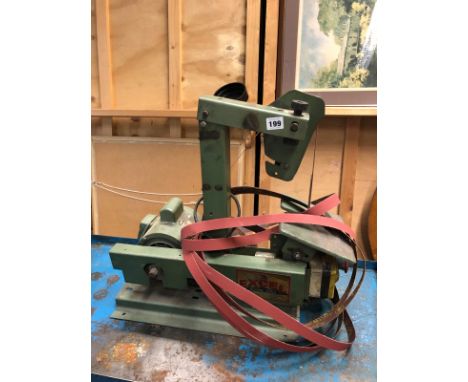 AN EXCEL BENCH TOP BELT SANDER. 
