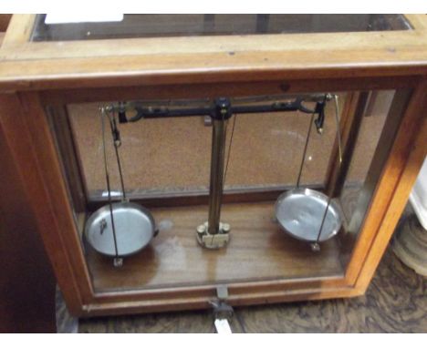 Balance scales by Griffin & Tatlock 