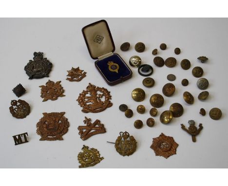 A small quantity of mainly mid 20th century brass and white metal Royal Naval, Royal air Force and army buttons