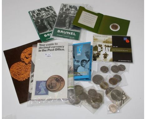 Fifty Pence Two pound coins Commemorative 50p NHS Royal Mint carded
Brunel Two Pound Coins carded with history Set of Two
Cen