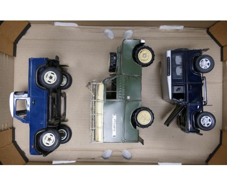 A collection of Large Land Rover Model Cars by Universal Hobbies, Early Learning including tin plate item: 