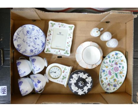 A mixed collection of items to include: Wedgwood Blue Plum Tea Ware, Wild Strawberry patterned clock &amp; mantle clock, Jasp