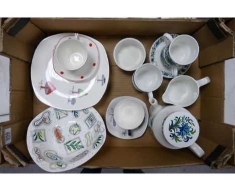 A mixed collection of Midwinter pottery including Polka Dot, Stylecraft etc : 