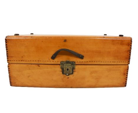 Vintage leather suitcase. Measurements: 6 1/2 x 15 x 8 in. Please note that all sales are final. No refunds will be given und