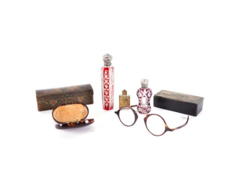 TWO SILVER MOUNTED OVERLAID GLASS SCENT BOTTLES (6)Another scent bottle, two trinket boxes and a pair of folding tortoiseshel