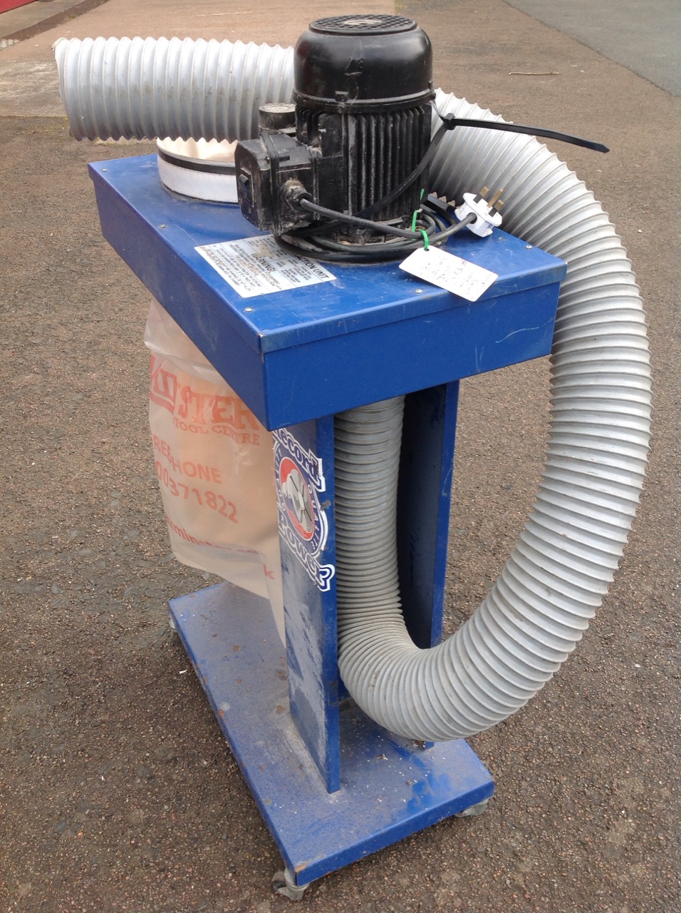 A Record DX500 dust extraction unit, the trolley with Femco motor, bags