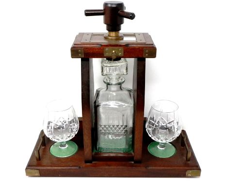 Mahogany brandy  decanter display and two glasses, H: 42 cm. P&amp;P Group 3 (£25+VAT for the first lot and £5+VAT for subseq