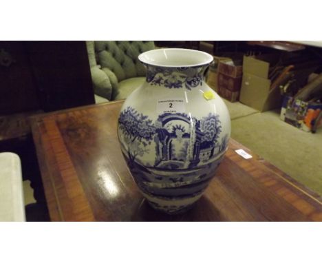 A Spode 'Italian' patterned blue and white vase