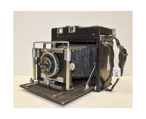 Van Neck Press Camera, Ross Xpres 5 1/2" f/4.9 lens in a Compur Rapid shutter