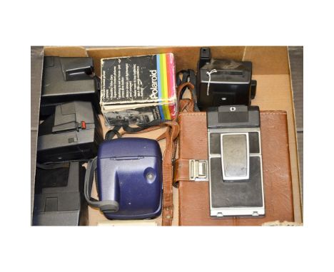 A Tray of Polaroid Cameras,  including a SX-70, various 600 series models and more