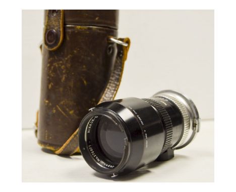 Nikkor-Q 13.5cm f/3.5 Lens,  first black type with spring clip hood and cap in maker's leather case, cosmetics VG, optics VG