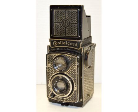 A Rolleicord TLR Camera, a Rolleicord Art Deco camera with Triostar 7.5cm f/4.5 lens