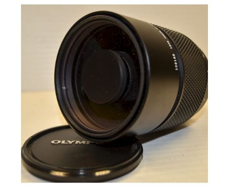 A Olympus OM-System Reflex Lens, a 500mm f/8 no 102155 body G, optics, some internal fungus