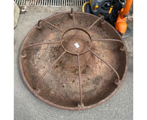 Vintage Mexican hat cast iron pig trough measures approx 34 inches diameter by 12 inches tall 
