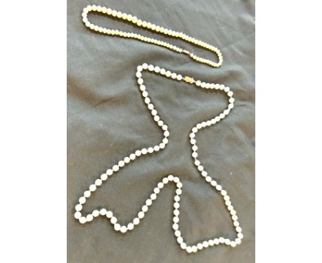 Two vintage pearl necklaces with 9ct gold clasp 