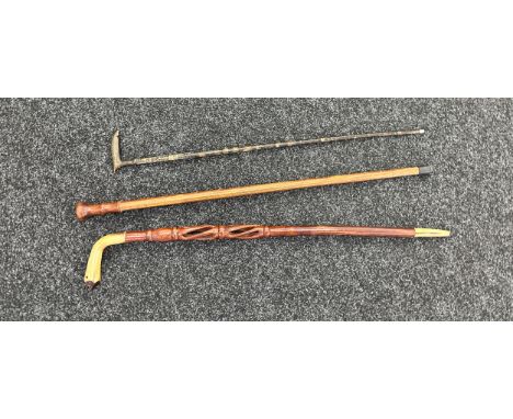 Selection 3 vintage wooden walking sticks, to include one with a coin top 