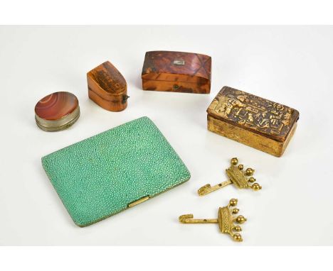 An early 20th century shagreen cigarette case with gilded interior, Scottish hardstone pill box and cover, Mauchline Ware thi