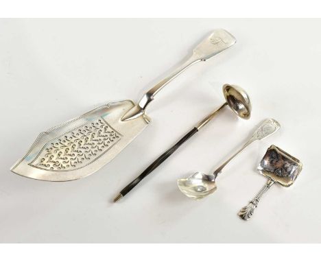 GEORGE ADAMS; a Victorian hallmarked silver fish server in the Fiddle pattern, with engraved initial 'F' to handle, London 18
