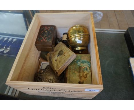 A mixed lot of assorted items to include two hallmarked silver plaques, Toogood Championship Shield, a Lipton tea caddy, etc.