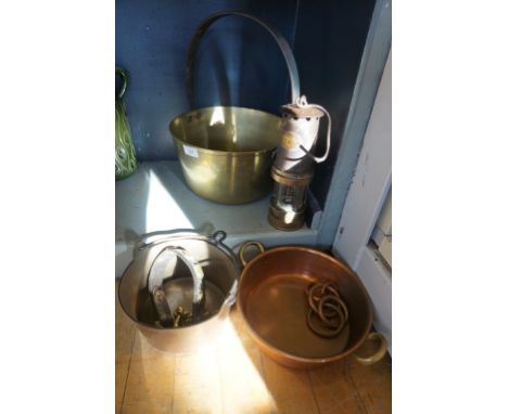 A mixed lot of assorted metalware, a Paterson Lamps of Gateshead no 28 miners lamp, brass jam pan, copper pan etc.