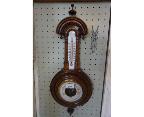 An early 20th Century barometer.