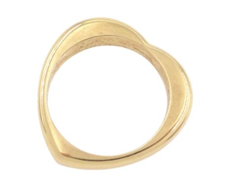 Links of London 18ct rose gold heart ring, Edinburgh 2011Condition Report:Approx 7.75gm, size P, max depth = 3.9mm, a few scr
