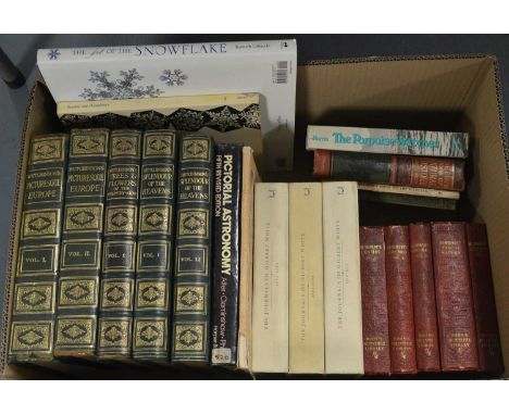 A selection of hardback books, primarily relating to natural history science, titles including: Hutchinson’s Splendour of the