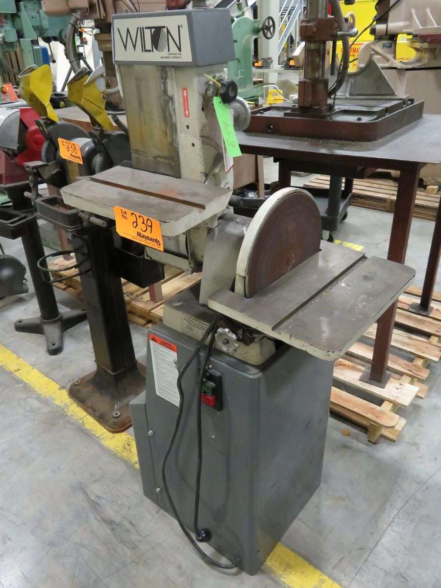 Wilton 4200A 6" Belt/ Disc Sander 120V (Loc. 1st Floor) S/N 10297
