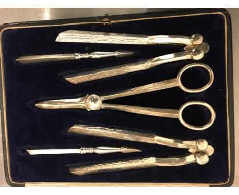 A cased nutcracker set by Mappin & Webb